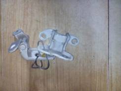 Крепление боковой двери. Toyota: Probox, Corolla Axio, Highlander, Aqua, ist, Vitz, Prius, Corolla Fielder, Caldina, Crown, Corolla Rumion, WiLL Cypha...