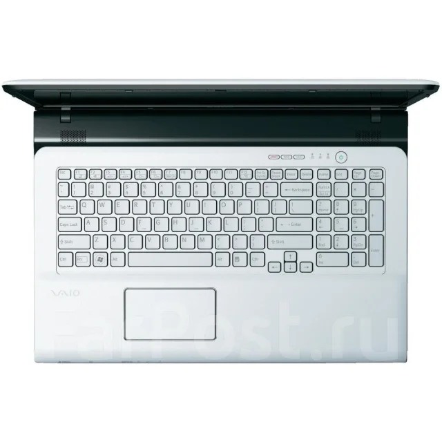 Sony VAIO SVE1712S1R. 17.3", 2,4����, ��� 4 ��, ���� 640���, WiFi: 1, Bluetooth: 1, ����������� �� 2��. ����