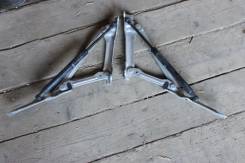 Крепление багажника. Toyota Mark X, GRX120, GRX121, GRX125 Toyota Mark II Двигатели: 3GRFSE, 4GRFSE