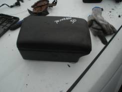 Бардачок. Nissan Terrano, LR50, LUR50, PR50, RR50 Nissan Terrano Regulus, JLR50, JRR50 Двигатели: QD32TI, TD27TI, VG33E