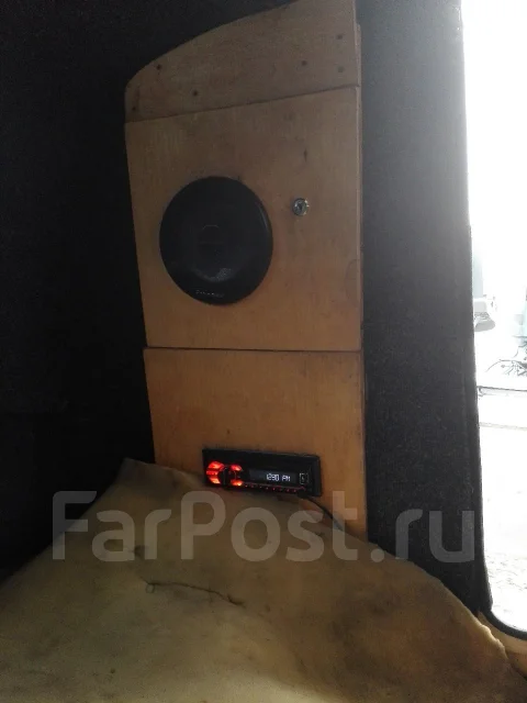 Yamaha F-22. 1996 ���, ����� 7��., ��������� ���������, 175��.�., ������ ����