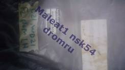 Уплотнитель двери.