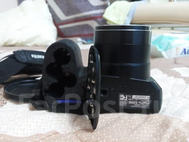 Fujifilm FinePix S2950. ���: 14� � ����� ����
