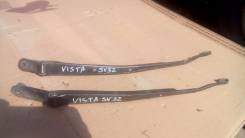Держатель щетки стеклоочистителя. Toyota Vista, SV32 Двигатель 3SFE