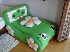 Диваны.