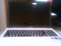 Asus X551MA-SX057D. 15.6", 2,2����, ��� 2048 ��, ���� 320���, WiFi, Bluetooth, ����������� �� 4��. ����