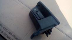 Ручка открывания багажника. Toyota Vista, SV32 Двигатель 3SFE