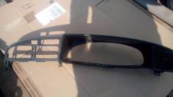 Консоль центральная. Toyota Vista, SV32 Двигатель 3SFE