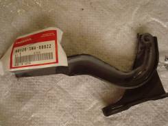 Крепление капота. Honda CR-V, DBA-RE4, DBA-RE3 Honda CR-V I-CTDI Двигатель N22A2
