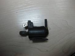 Клапан вакуумный. Mitsubishi: Sigma, Chariot Grandis, GTO, Delica, Diamante, Challenger, Pajero Sport, Pajero, Debonair, Eclipse, Montero Sport Двигат...