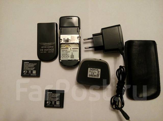 Nokia 8800 Sirocco Edition.  