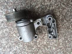Натяжитель ремня. Lexus RX270, GYL10, GYL16, GYL15 Lexus RX350, GYL16, GYL15, GYL10 Lexus GS450h, GWS191 Lexus RX450h, GYL10, GGL16, GYL15, GYL16 Двиг...