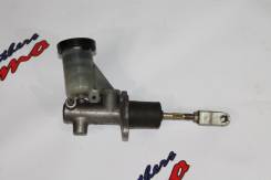 Цилиндр сцепления главный. Nissan Silvia, S13, S14, S15 Nissan Vanette Van Truck Nissan Cefiro, A31 Двигатель GAS15