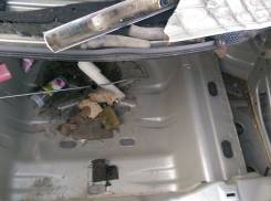 Ванна в багажник. Nissan Almera, G11