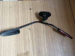Педаль акселератора. Toyota Hiace Regius, RCH47W, KCH40G, KCH40W, RCH41W, KCH46W, KCH46G Toyota Touring Hiace, RCH41W, RCH47W, KCH40W, KCH46W Toyota R...
