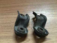 Крепление радиатора. Toyota: Hiace Regius, Touring Hiace, Granvia, Grand Hiace, Regius Двигатели: 3RZFE, 1KZTE, 5VZFE, 5L