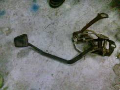 Педаль тормоза. Toyota Carina, AT171 Двигатель 4AFE