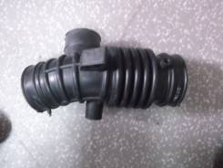 Патрубок воздухозаборника. Nissan: Bluebird Sylphy, Sunny, Almera, AD, Wingroad Двигатели: QG15DE, QG13DE