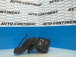 Корпус воздушного фильтра. Mitsubishi Chariot, N33W Двигатель 4G63