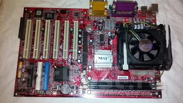 Socket AM2+ ����