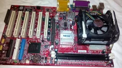 Socket AM2+ ����