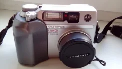 Olympus Camedia C-4000 Zoom. 4 - 4.9 ��, ���: 3� ����