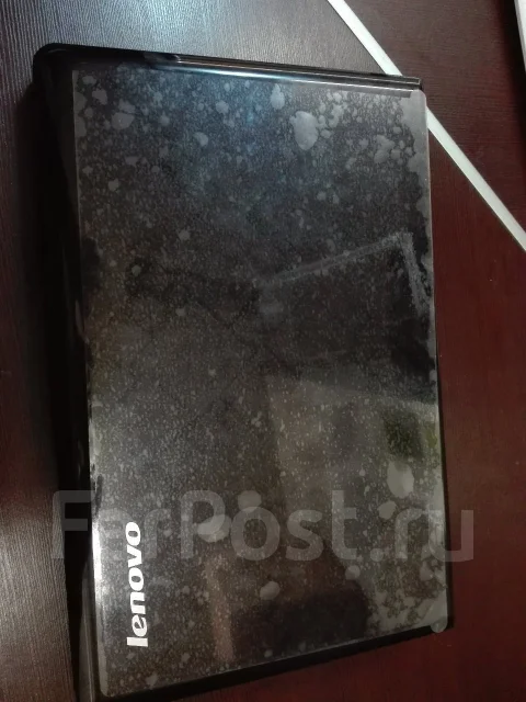 Lenovo IdeaPad S205. 11.6", 1����, ��� 2048 ��, ���� 320���, WiFi: 1, Bluetooth: 1, ����������� �� 4��. ����