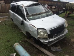 Mitsubishi Dion. 2325667, 2454345 ����
