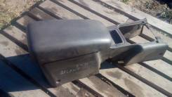 Бардачок. Mitsubishi Galant, E53A Двигатель 6A11