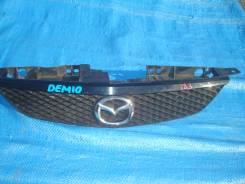 Решётка радиатора Mazda DEMIO