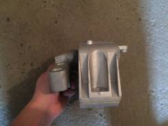 Подушка двигателя. Skoda Octavia, 1U2, 1U5, 1Z, 1Z5 Двигатели: AEE, AEG, AEH, AGN, AGP, AGR, AGU, AHF, AKL, ALH, AMD, APK, AQM, AQY, ARX, ARZ, ASV, AS...