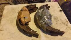 Зажим тормозной колодки. Toyota Celsior, UCF30, UCF31 Lexus LS430, UCF30 Двигатель 3UZFE