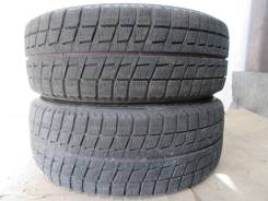 Bridgestone Blizzak Revo2. Зимние, без шипов, 2006 год, износ: 20%, 2 шт