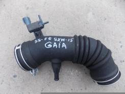Патрубок воздухозаборника. Toyota Gaia, SXM10, SXM15G, SXM10G, SXM15 Двигатель 3SFE
