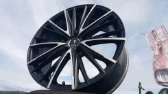 Weds Kranze Elaborar 331EVO. 8.0/9.0x19", 5x114.3, ET42/45, �� 73,1���. ����