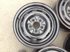 Nissan. 6.0x15, 5x114.30, ЦО 66,1 мм.