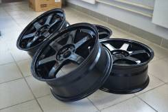 RAYS VOLK RACING. 8.0x18, 5x114.30, ET37, ЦО 67,1 мм.