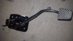 Педаль сцепления. Mitsubishi Lancer X Mitsubishi Lancer, CY3A, CY, CY1A