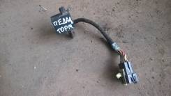 Концевик под педаль тормоза. Jeep Grand Cherokee, ZJ