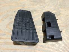 Подставка под ногу. Subaru Legacy, BG5, BH5, BG9, BE5, BD5, BH9, BE9, BD9, BGA, BHC, BGC, BHE, BEE, BG2, BD2, BG4, BD4 Subaru Forester, SG5, SG9, SG...