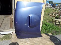 Капот. Nissan Mistral, R20