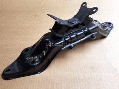 Подушка коробки передач. Subaru Legacy, BMG, BPH, BLE, BR9, BP5, BL5, BM9, BPE, BRG Subaru Forester Subaru Impreza, GRF, GVF Subaru Exiga, YA9, YA5, Y...