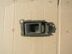 Ручка салона. Mitsubishi Canter, FE435 Двигатель 4D32