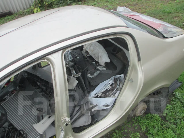 Peugeot 206 ����