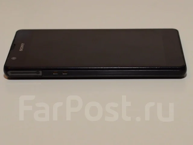 Sony Xperia ZR. �/� ����