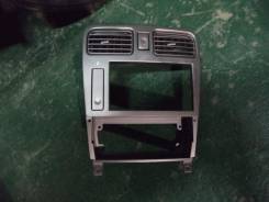 Консоль панели приборов. Subaru Forester, SG5 Двигатель EJ205