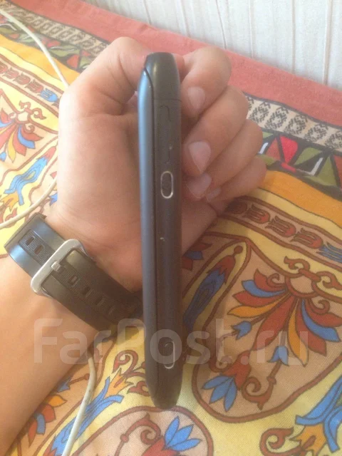 Nokia E7. �/� ����