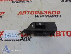 Кнопка открывания багажника Toyota Corolla (E150)
