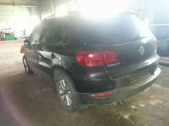 Volkswagen Tiguan. CAXA