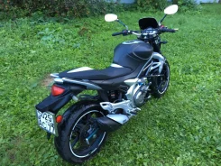 Suzuki SFV 650 Gladius. 650����. ��., ��������, ���, � �������� ����